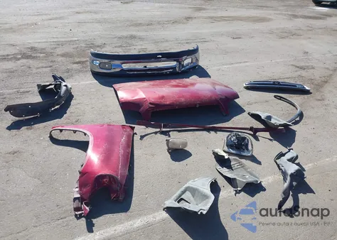 2000 Toyota Tundra Sr5 V8 z USA, uszkodzony, nr VIN 5TBBT4415YS001401